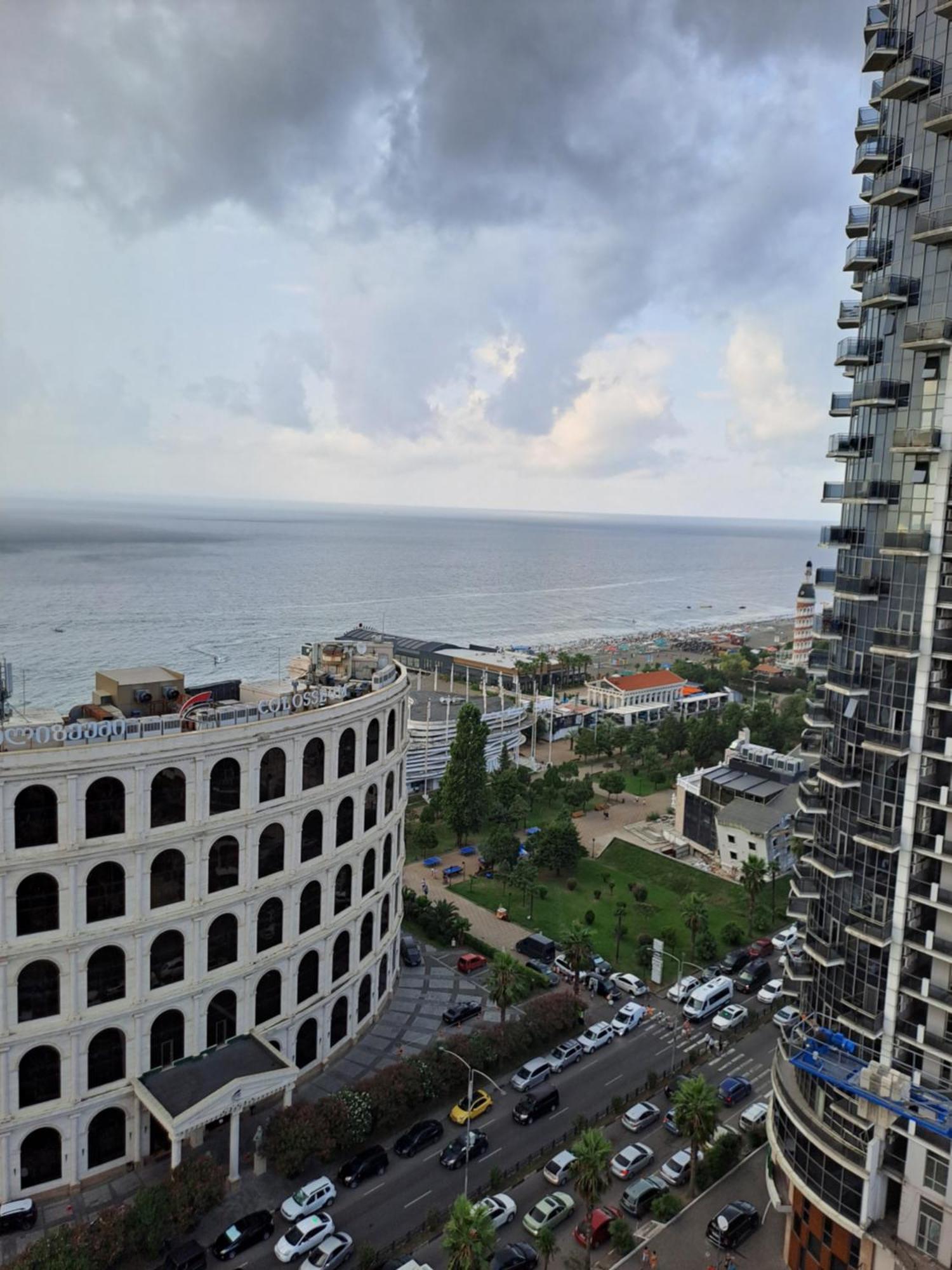 Batumi Orbi Sea View Apartman Kültér fotó